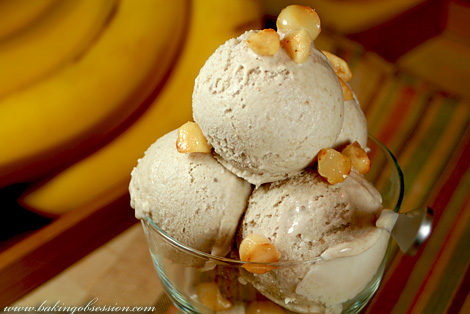 Crème glacée facile aux bananes et noix caramélisées
